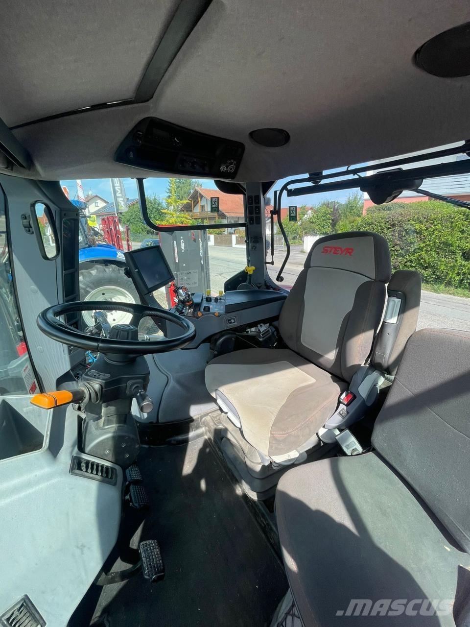 Steyr CVT 6175 Tractoren