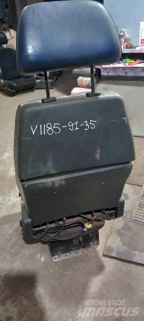 Volvo FH 12.    21329584 Cabine en interieur