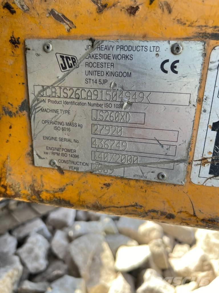 JCB JS 260 XD Gieken en dippers