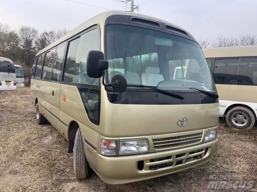 Toyota Coaster Intercitybussen