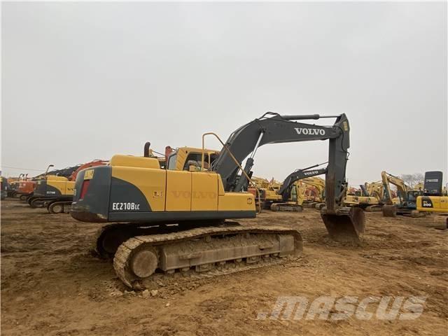 Volvo EC210B Rupsgraafmachines