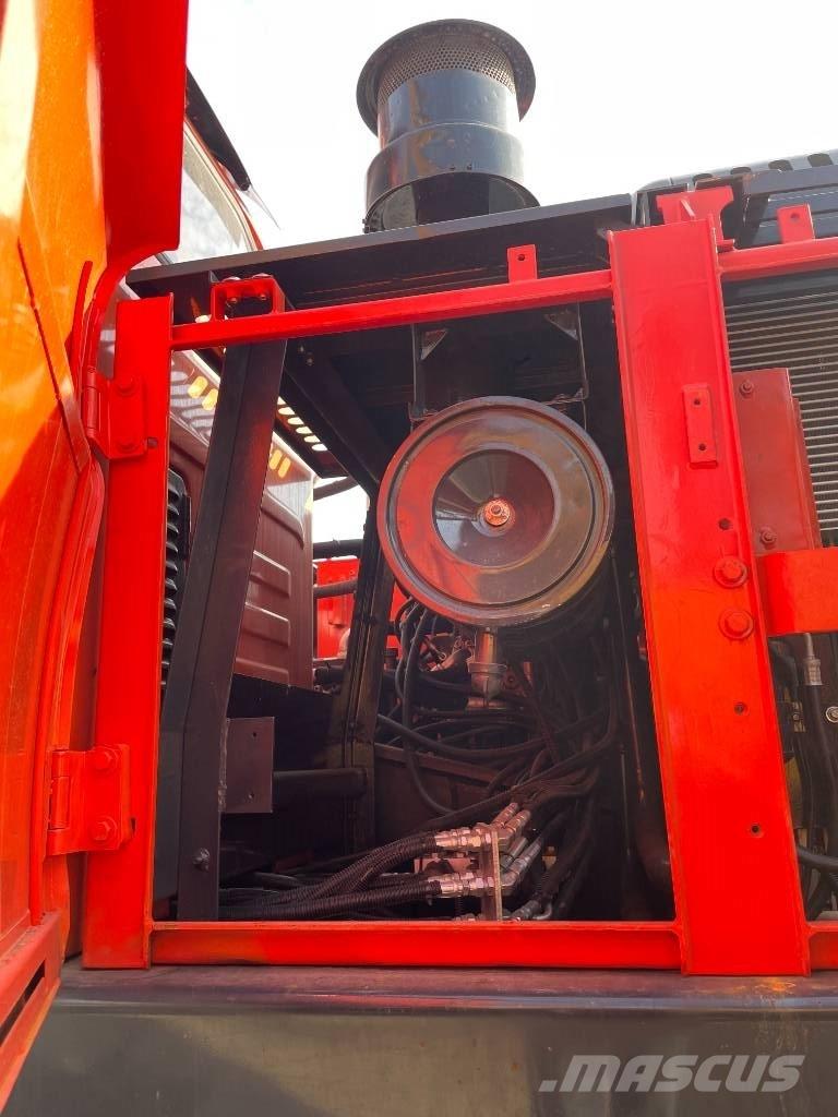Doosan DX 225 LCA Rupsgraafmachines