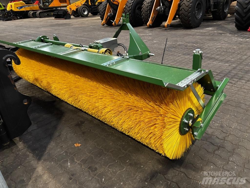 Thyregod TK 3300 Veegmachines