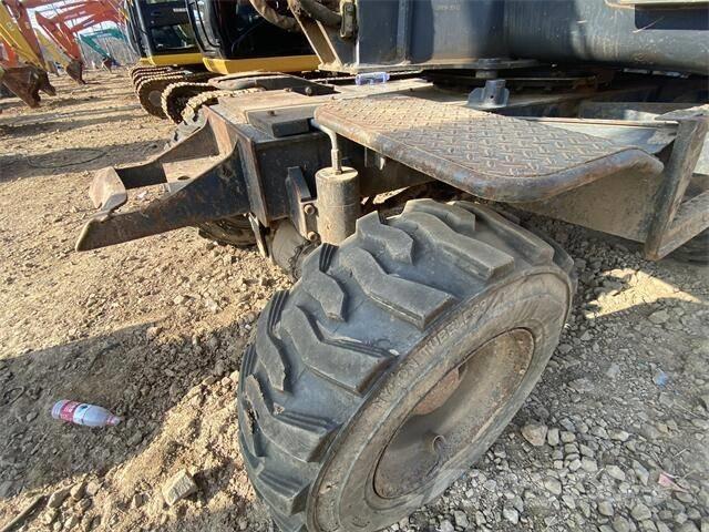 Doosan DX60W Wielgraafmachines