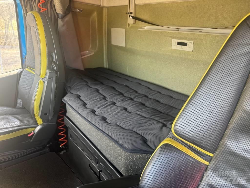 Volvo FH 750 Hout snipper voertuigen