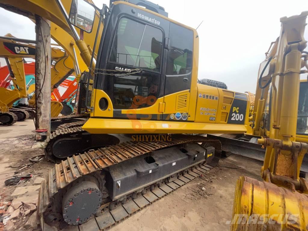 Komatsu PC 200-8 Rupsgraafmachines