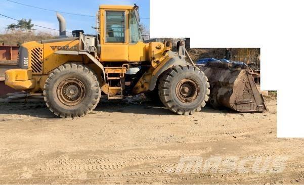 Volvo L 120 E Wielladers