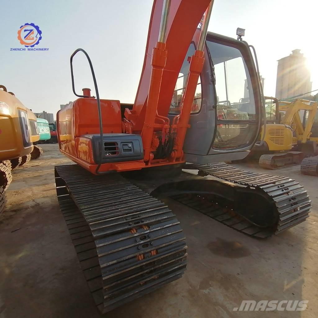 Hitachi EX 120 Rupsgraafmachines