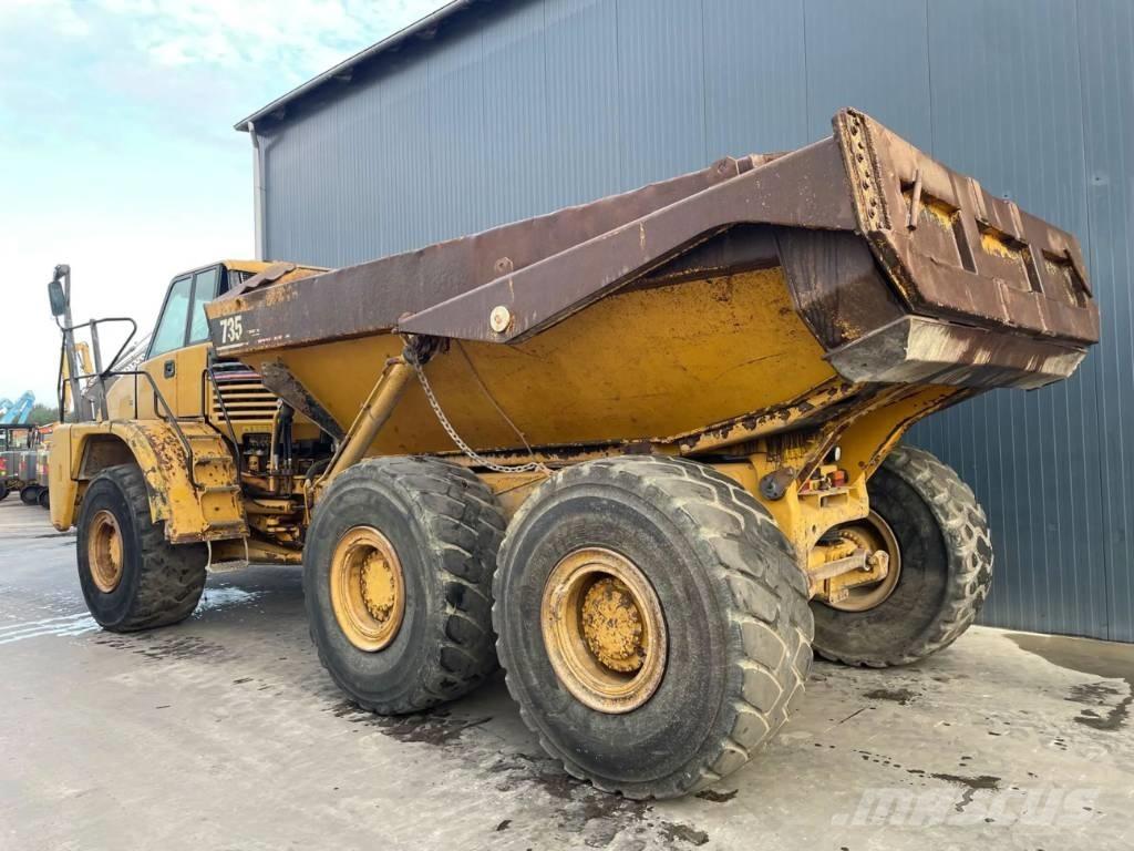 CAT 735 Knik dumptrucks