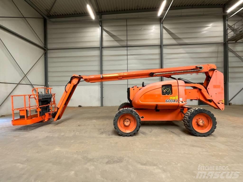 JLG 600 AJ Knikarmhoogwerkers