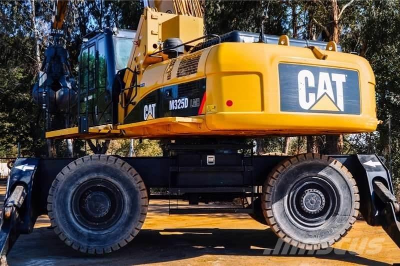 CAT M325 Minigraafmachines < 7t