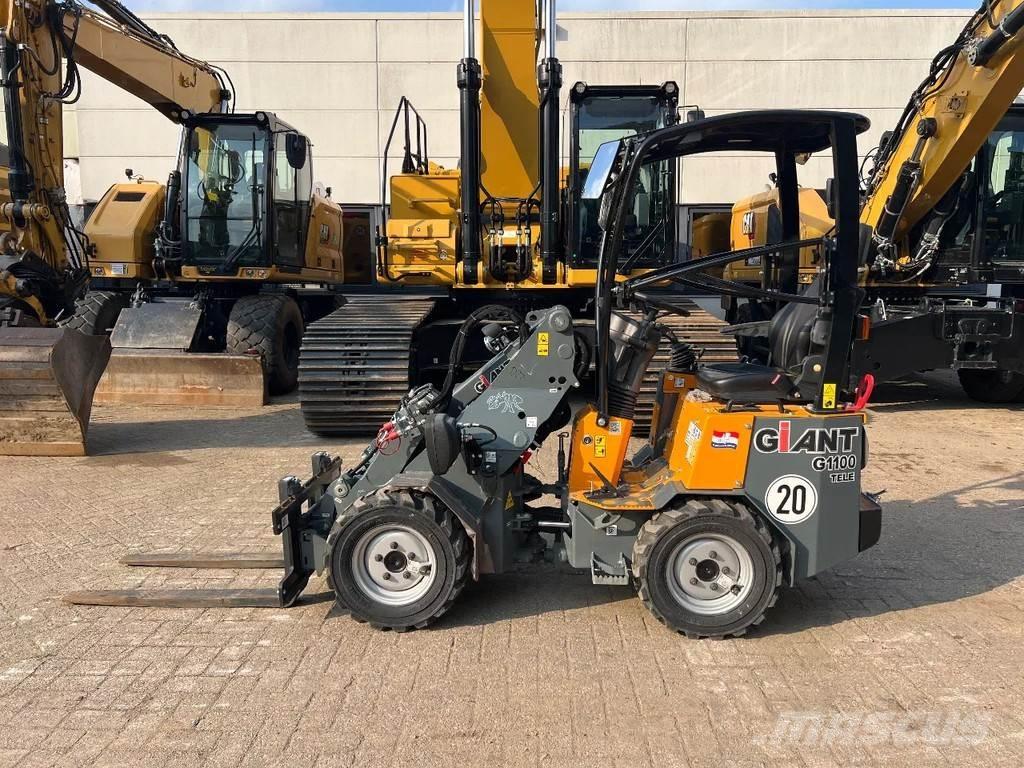GiANT G1100 Wielladers