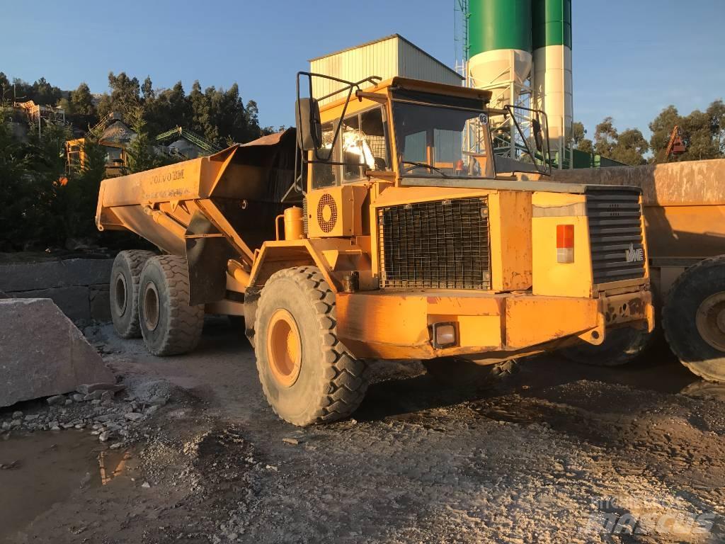Volvo A 30 C Knik dumptrucks