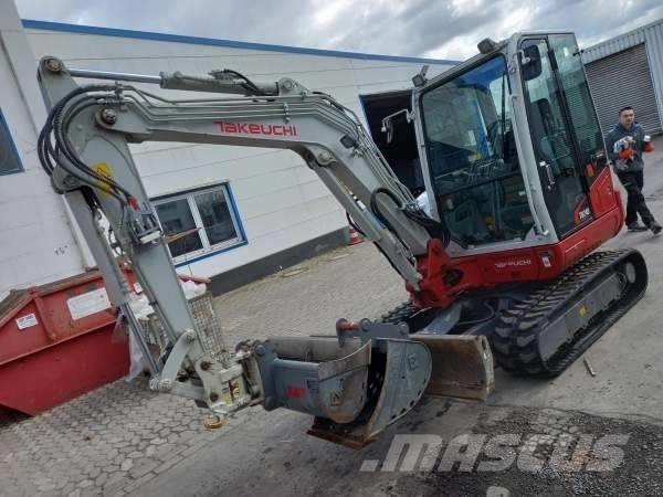 Takeuchi TB 240 DPF Minigraafmachines < 7t