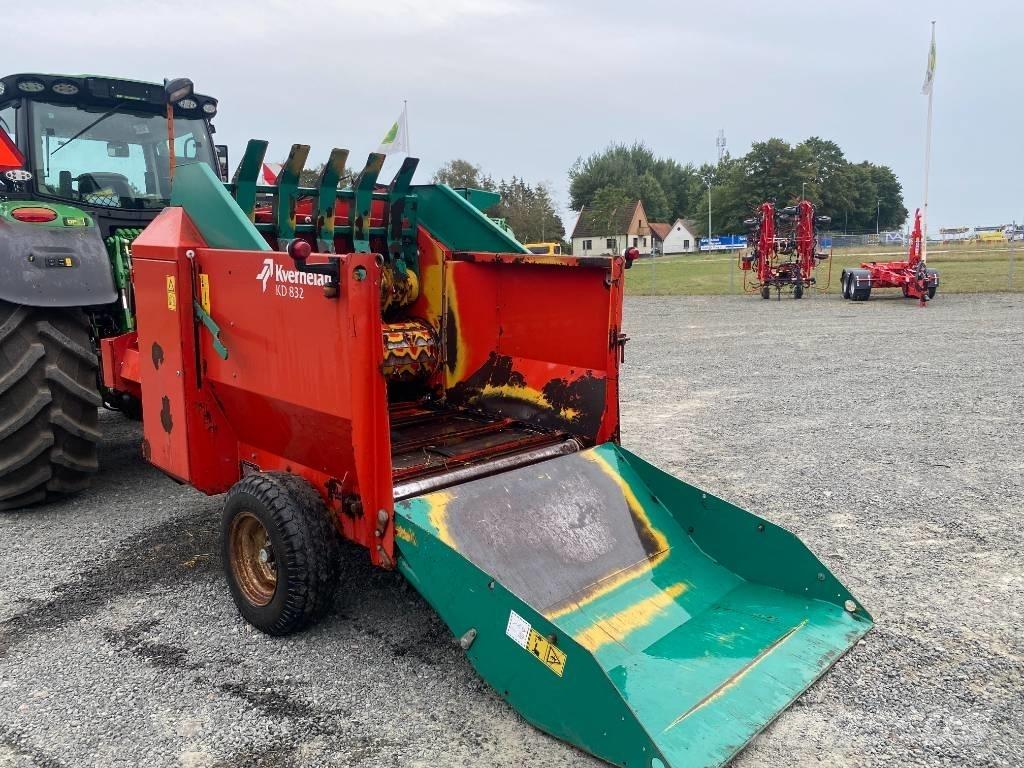 Kverneland KD832 Balenhakselaars, -snijders en -afwikkelaars