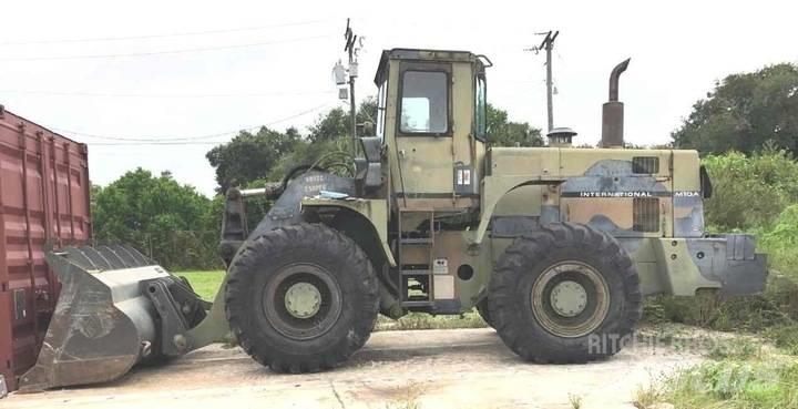 International M10 Wielladers