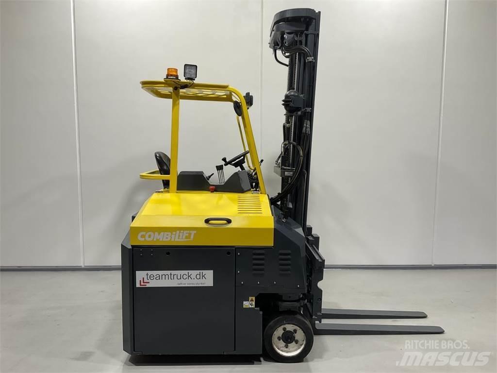 Combilift CBE3000 Four-way truck