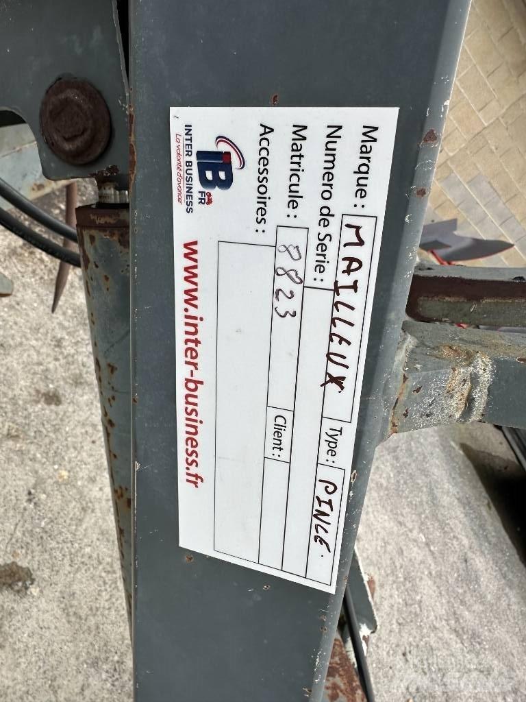  MANIBALLE MAILLEUX Vorkenklemmen