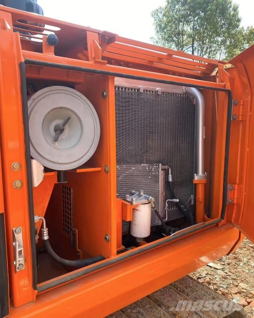 Doosan DH 150 Rupsgraafmachines