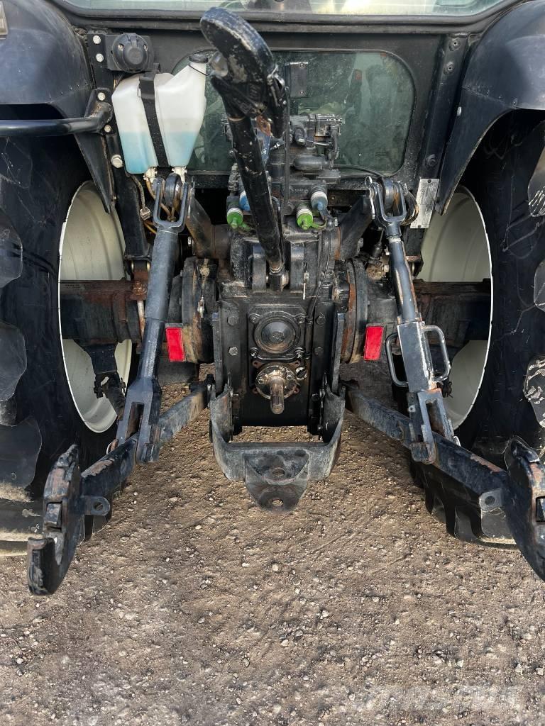 New Holland T 4050 Tractoren