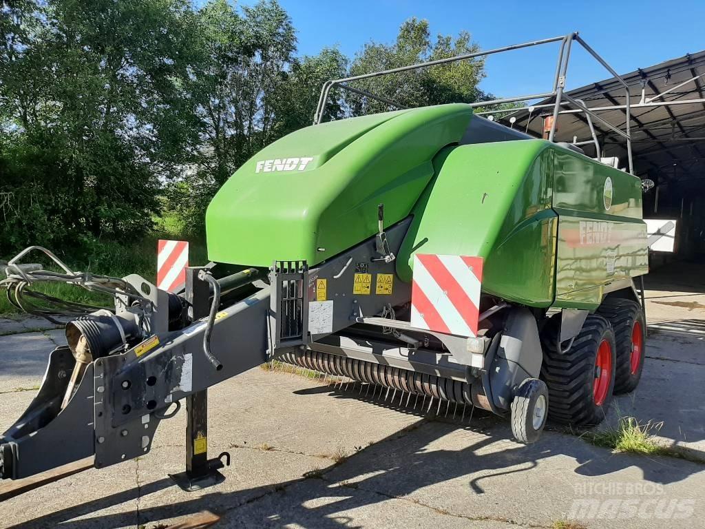 Fendt 1270N Vierkante balenpers