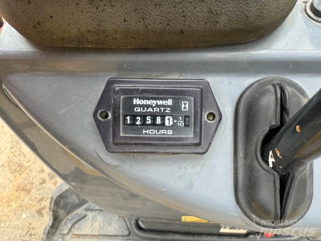 Yanmar SV08 (1C088) Minigraafmachines < 7t
