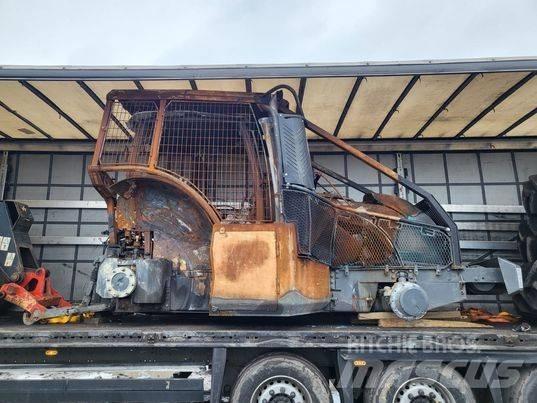 Valtra T214    arm Gieken en dippers