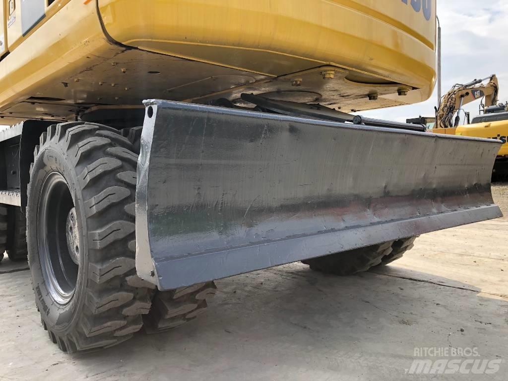 Komatsu PW160-8 Wielgraafmachines