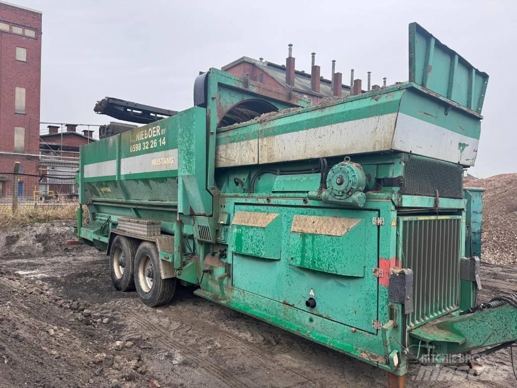 Farwick Mustang Mobiele zeefinstallaties