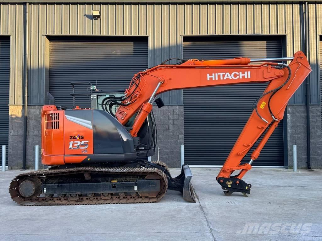 Hitachi ZX 135 US-7 Rupsgraafmachines