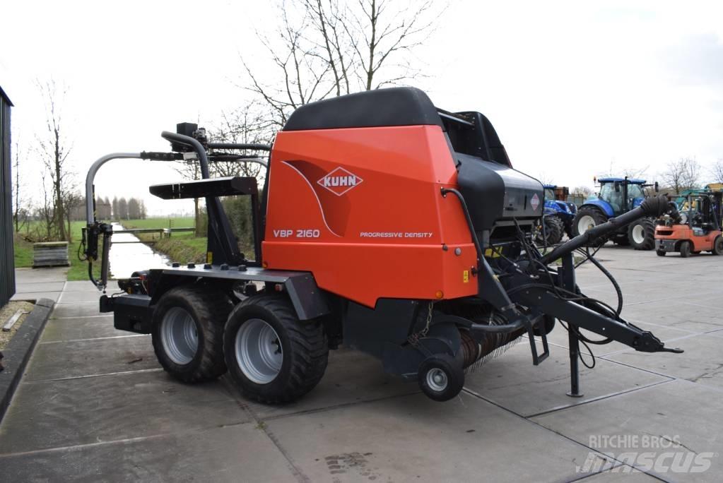 Kuhn VBP 2160 Ronde-balenpersen