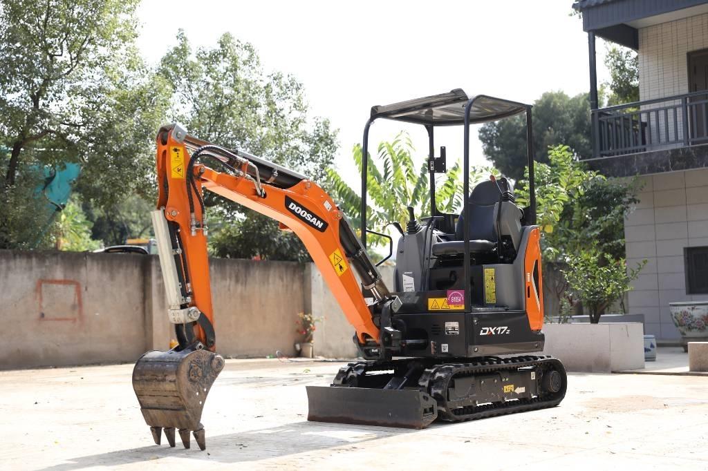 Doosan DX 17 Rupsgraafmachines