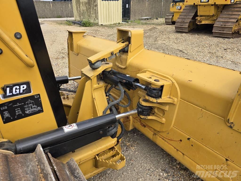 CAT D 3 LGP Rupsdozers