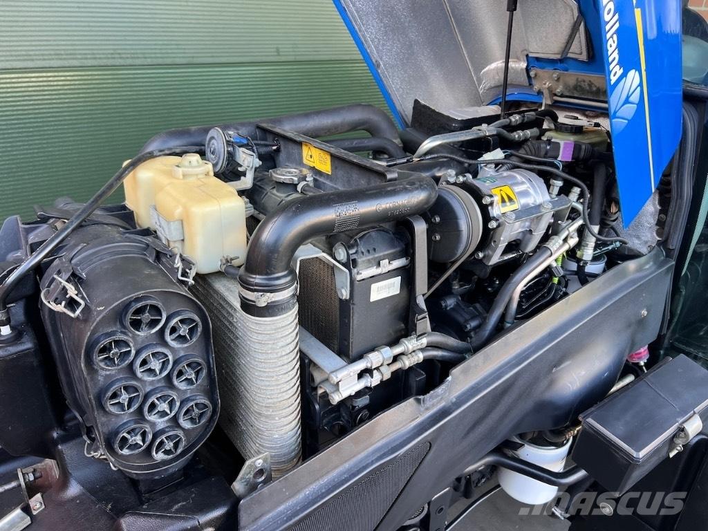 New Holland T4030F Tractoren