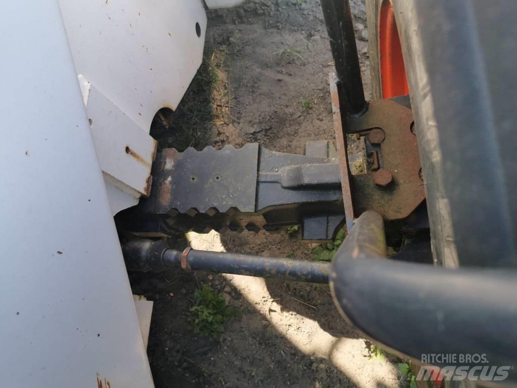 Bobcat T40140 2002r Graaf-laadcombinaties