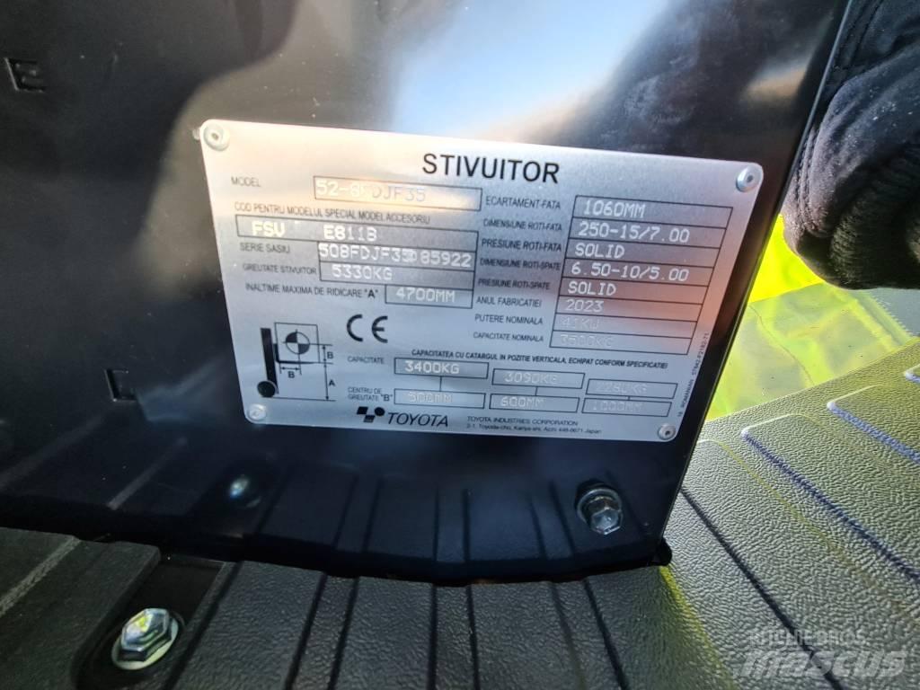 Toyota Tonero Reachtruck voor hoog niveau