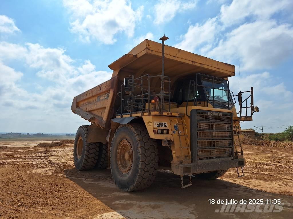 Komatsu HD605-7EO Starre dumptrucks