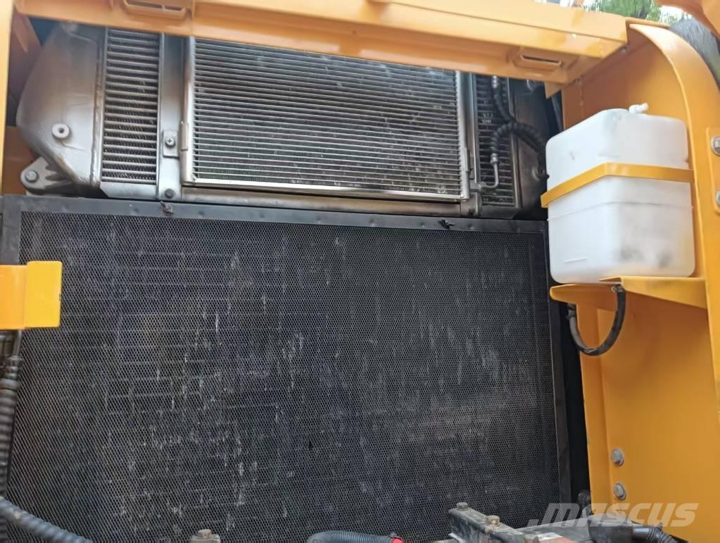 Hyundai 220 LC-9T Rupsgraafmachines