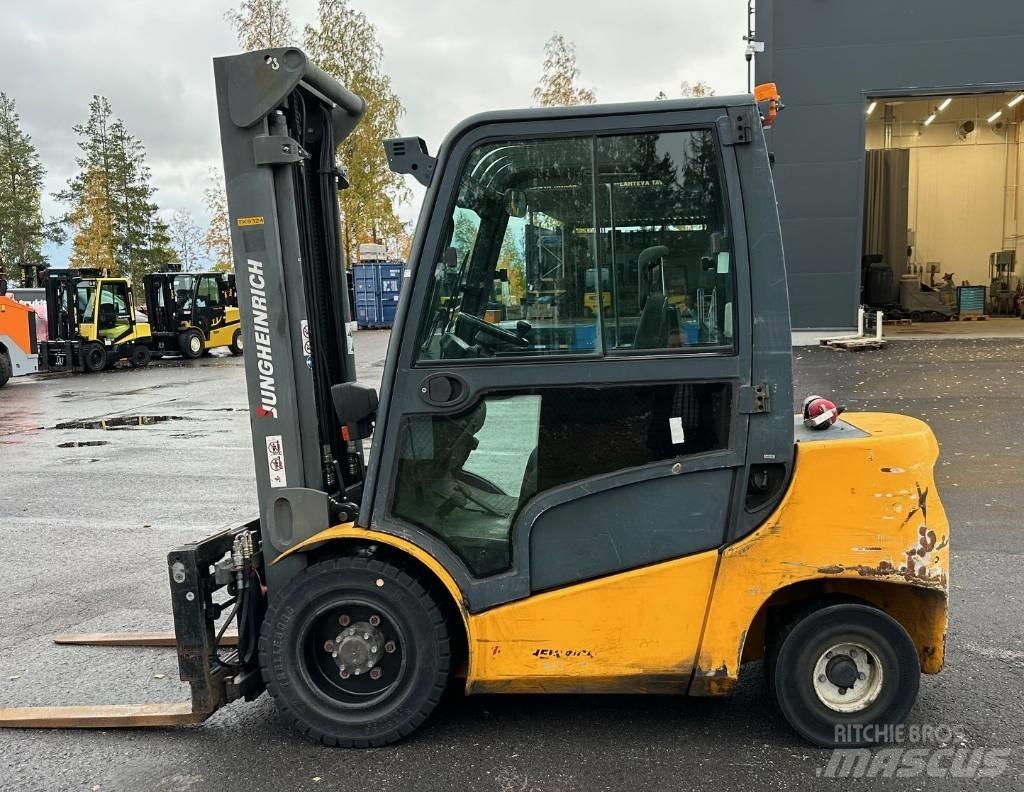 Jungheinrich DFG 430 Diesel heftrucks