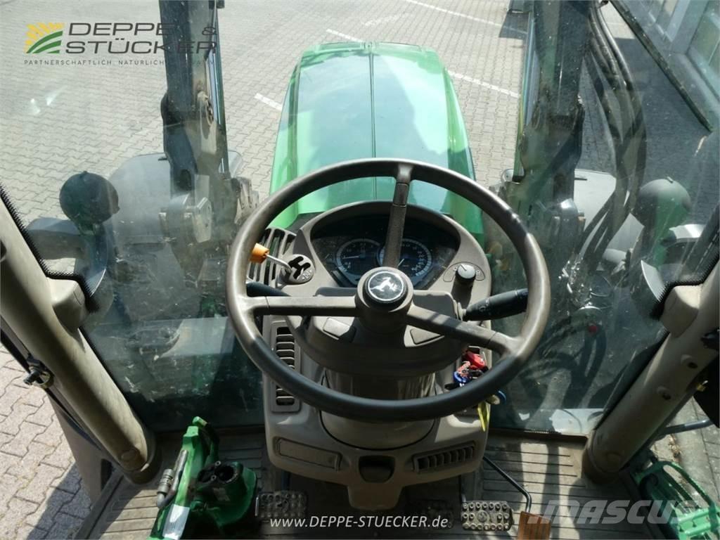 John Deere 6150R Tractoren