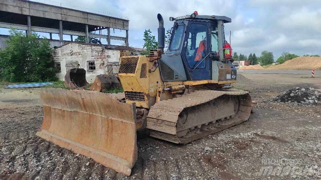 Komatsu D41P-6 Rupsdozers