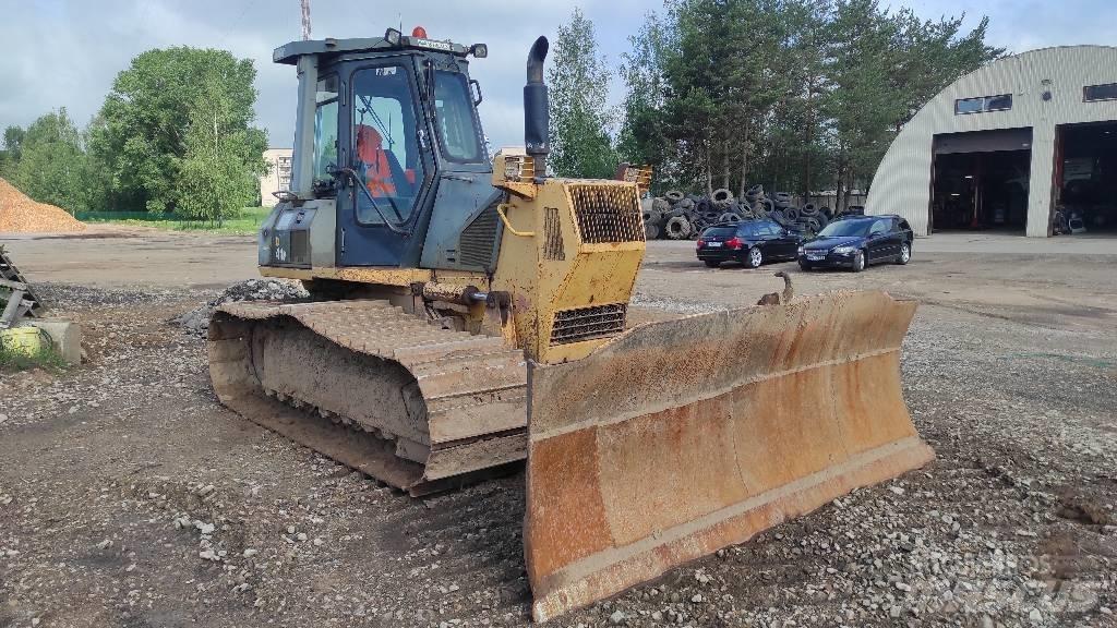 Komatsu D41P-6 Rupsdozers