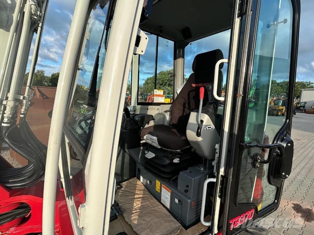 Takeuchi TB 370 Midigraafmachines 7t - 12t