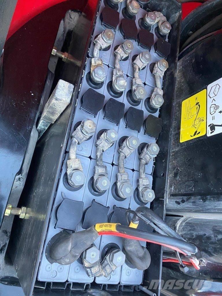 Manitou 100 VJR Personenliften en invalideliften