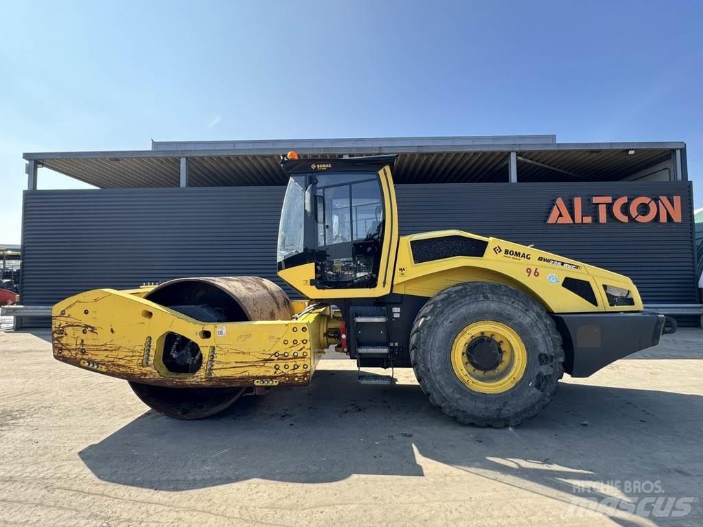 Bomag BW 226 BVC-5 Trilrolwalsen