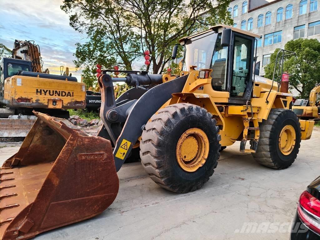 Volvo L 120 Wielladers