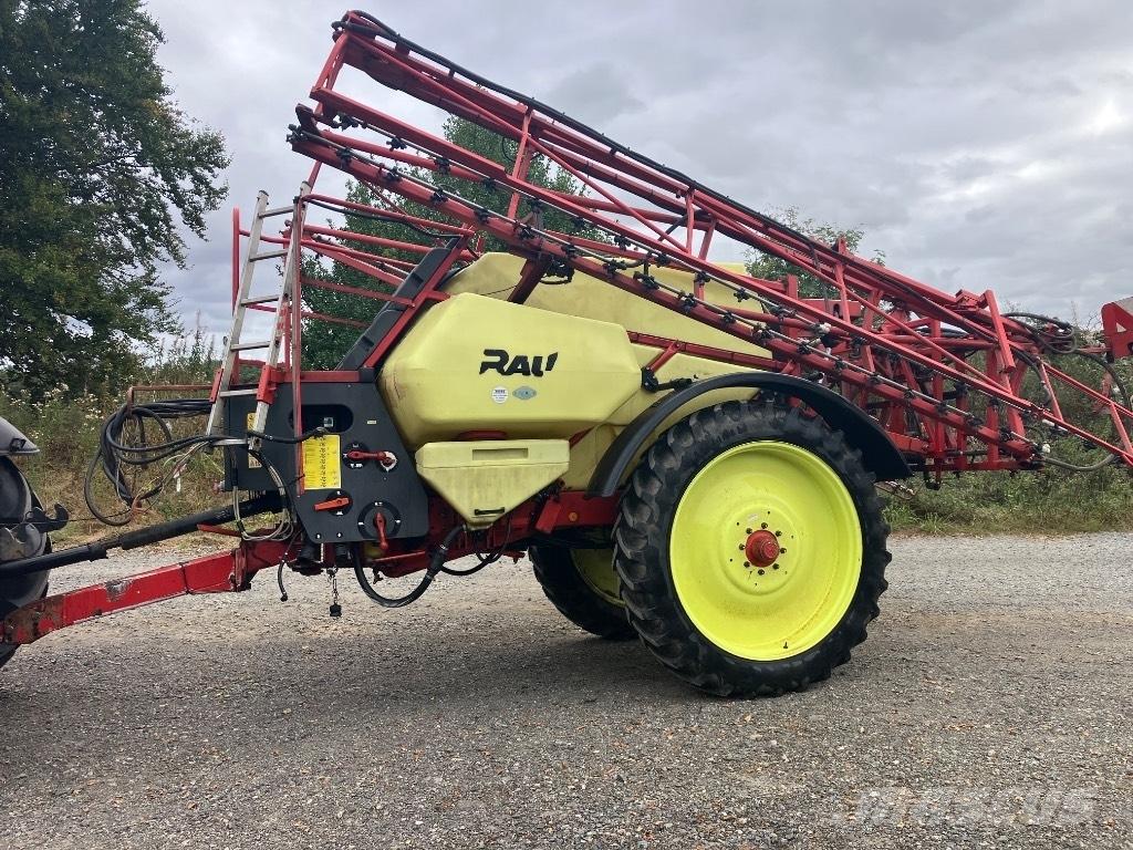 Rau Trailed Sprayer Getrokken spuitmachines