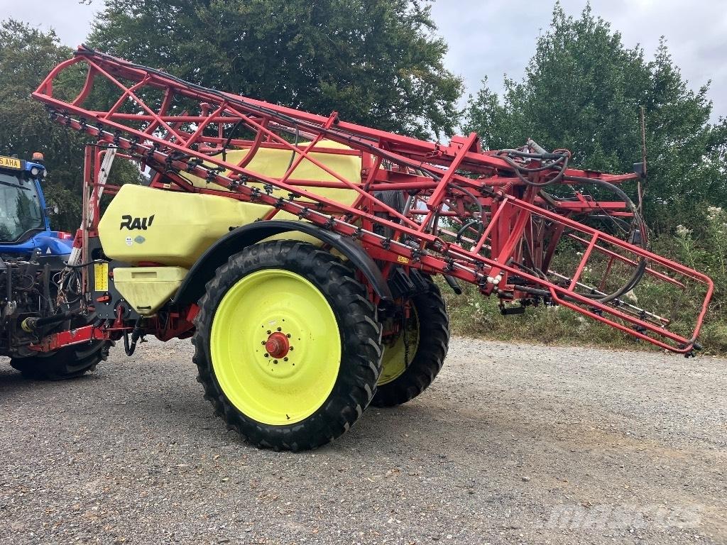Rau Trailed Sprayer Getrokken spuitmachines
