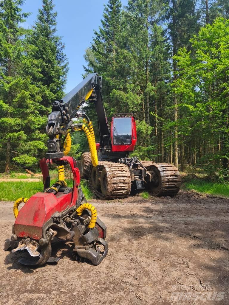 Komatsu 951 Harvesters