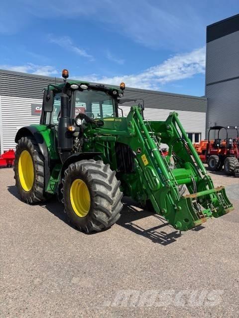John Deere 6120 M Tractoren